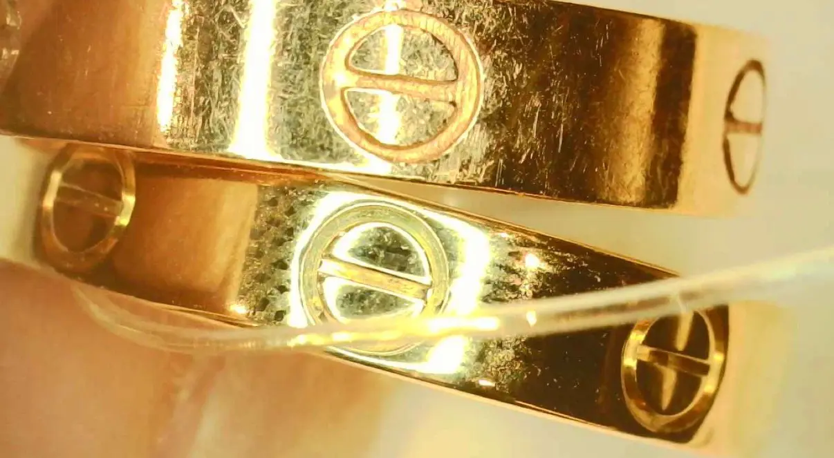 Cartier Love bracelet screws compared against reference examples