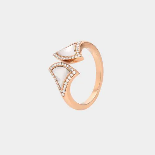 Bulgari Divas' Dream ring in rose gold with mother-of-pearl