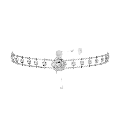 Chanel Camélia necklace